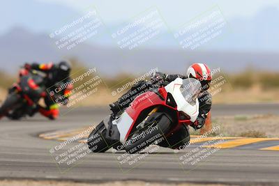 media/Jan-15-2023-SoCal Trackdays (Sun) [[c1237a034a]]/Turn 15 (1pm)/